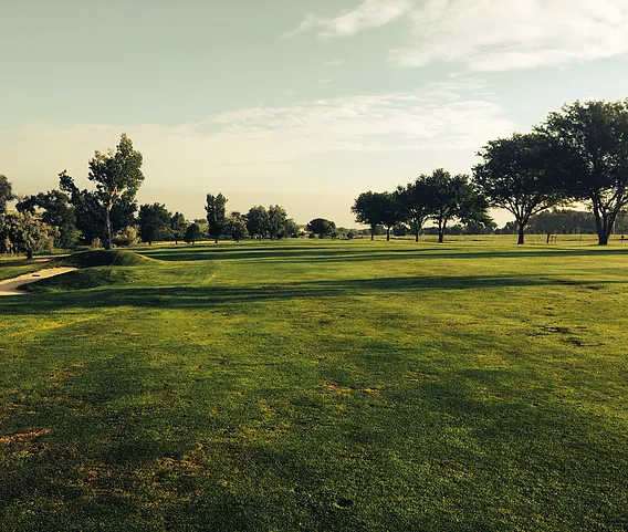 Spreading Antlers Golf Course In Lamar