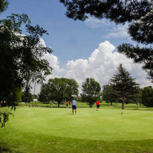 J. F. Kennedy GC: Putting